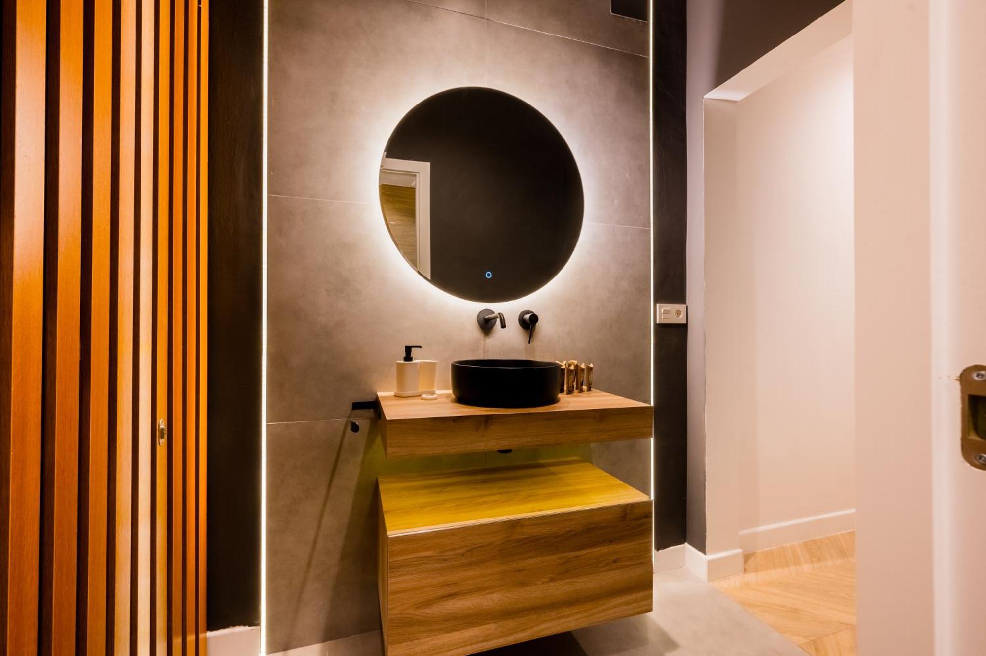 Elegant Apartment - 2 Bd 1 Bth - Center Sevilla المظهر الخارجي الصورة